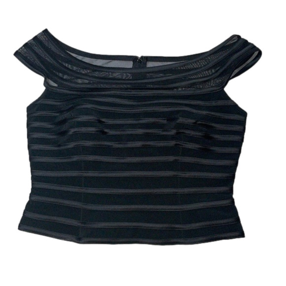 JS Collections Black Off Shoulder Bondage Top Striped Molded Cups Full Zip 8P - Picture 1 of 8